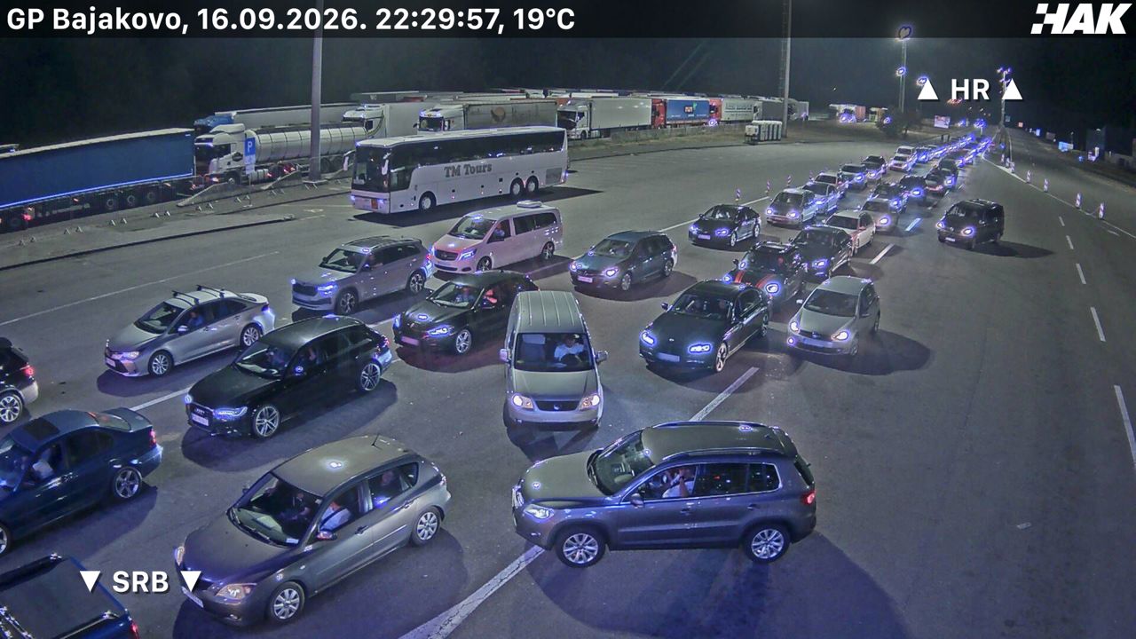 22:30 — smer Srbija 22:30 — smer Srbija